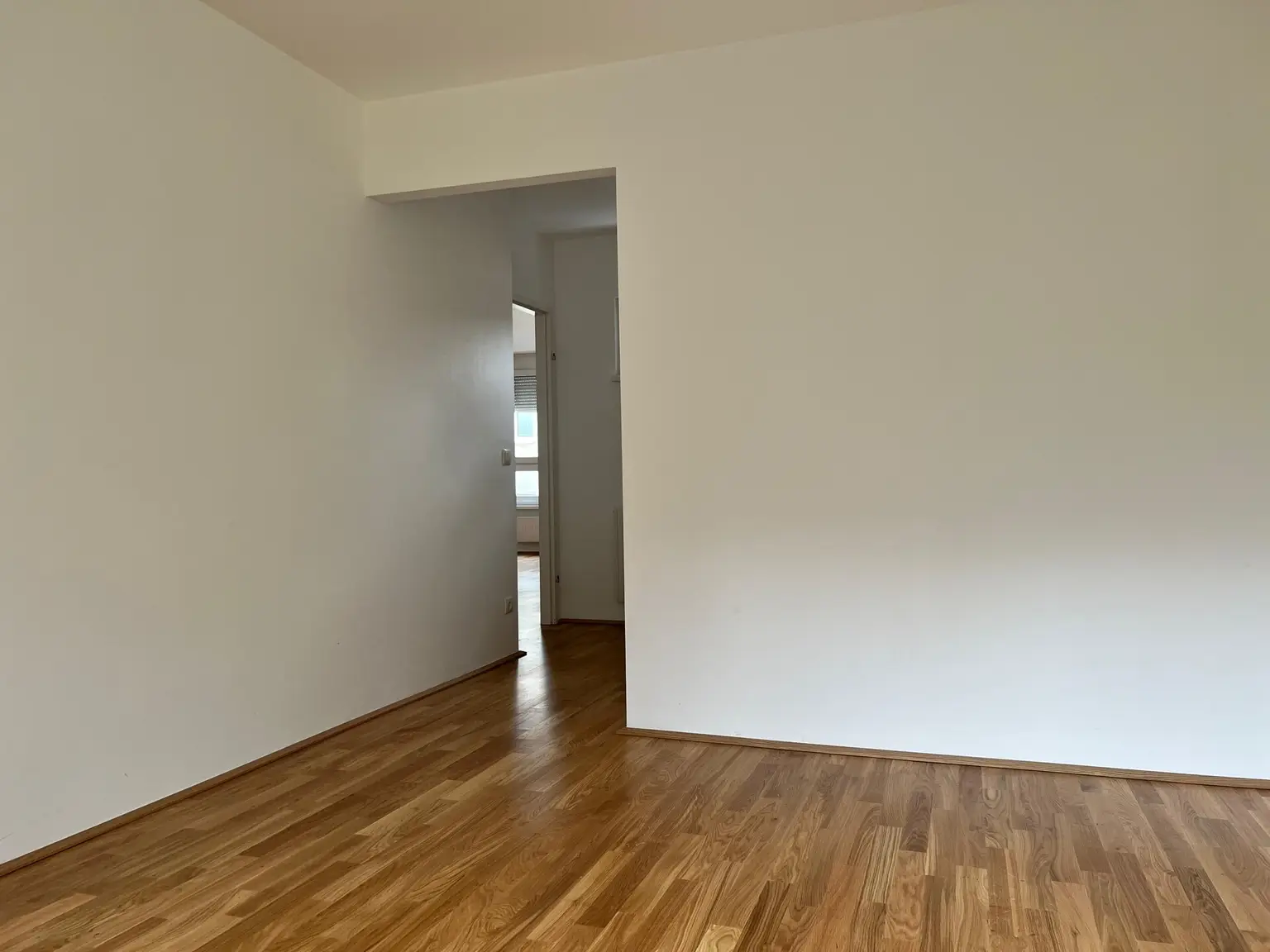 2-Zimmer-Wohnung in Meidlinger Bestlage – saniert & sofort verfügbar