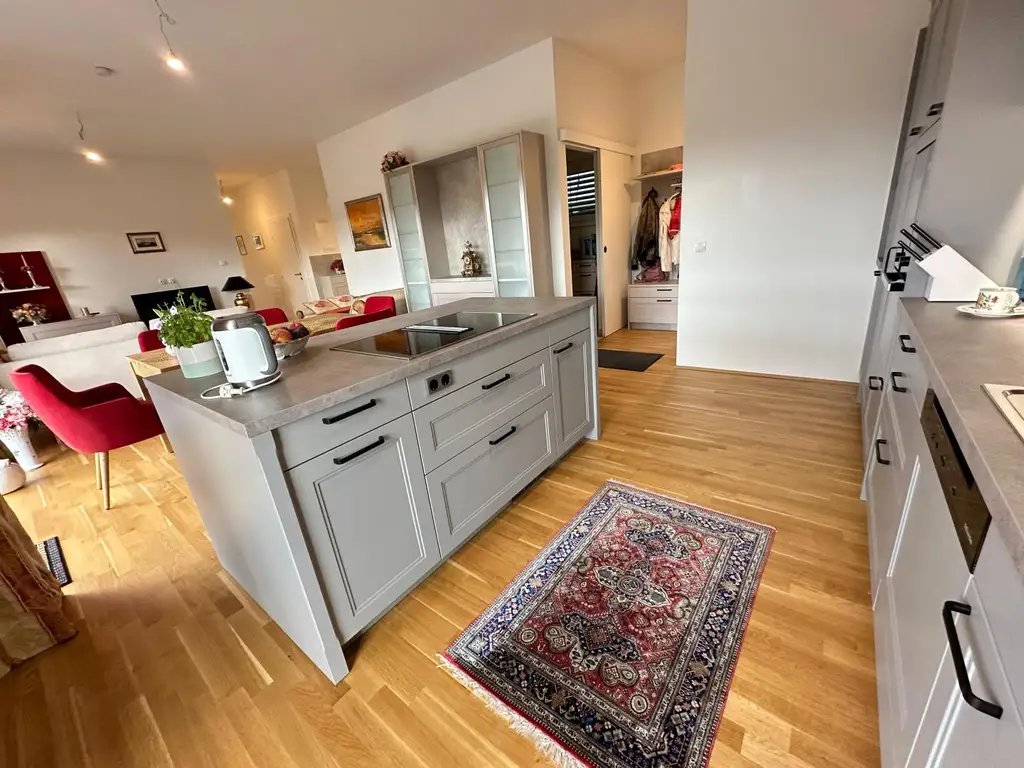 Luxus Penthouse- Wohnung mit Blick auf die Basilika Maria Trost