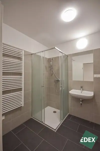Schöne 2-Zimmer Wohnung mit Balkon