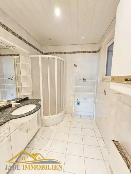 Lichtdurchflutete 4 Zimmer-Wohnung - Ihr neues Zuhause wartet!
