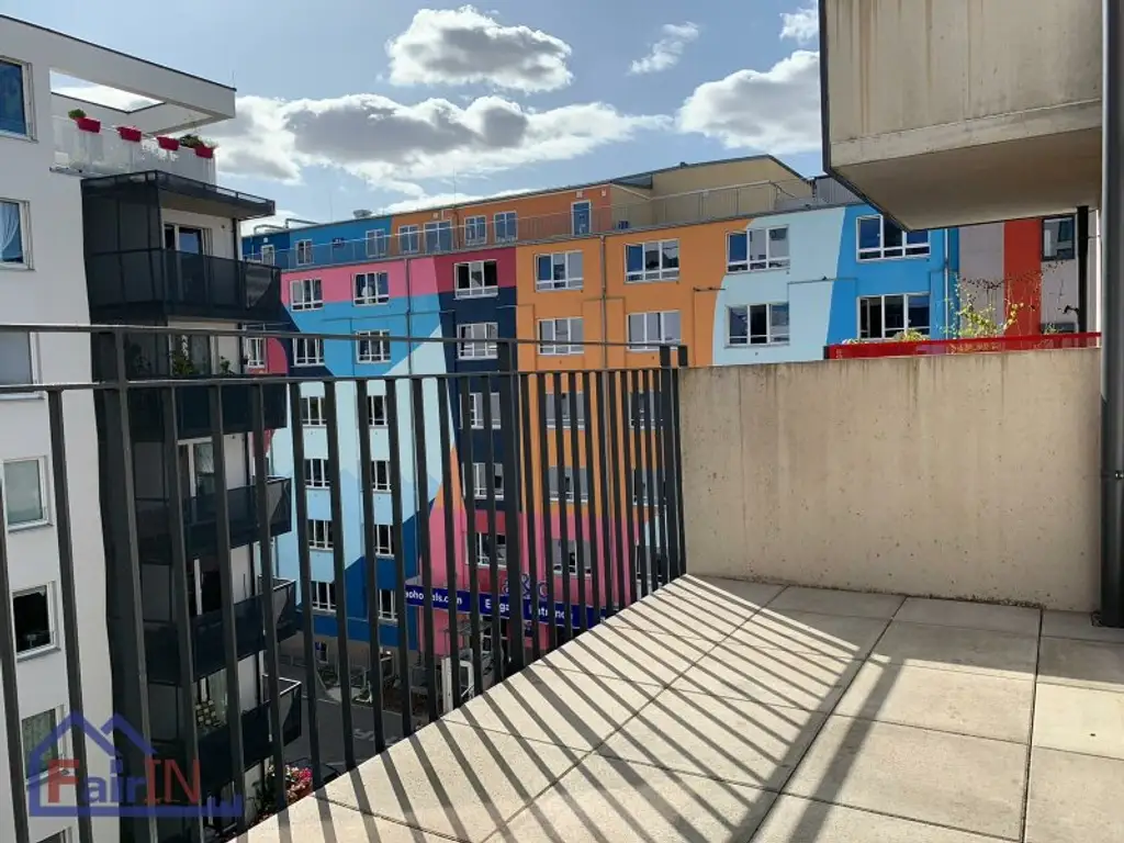 DIREKT BEIM HAUPTBAHNHOF - WOHNUNG MIT BALKON ZU VERKAUFEN