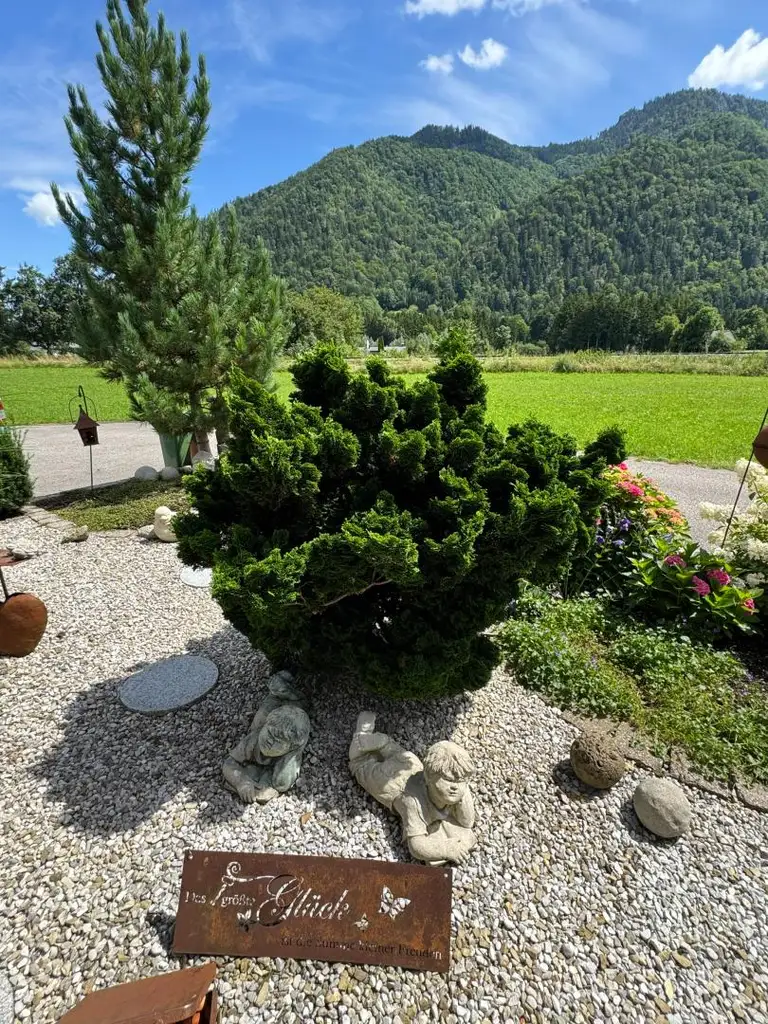 Haus mit HERZ, toller Garten, große Terrasse, herrlicher Ausblick!
