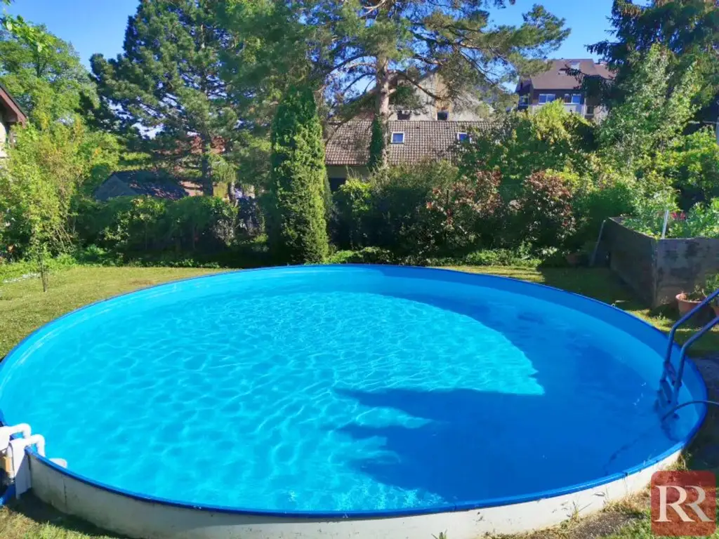Gepflegter Bungalow mit sonnigem Garten