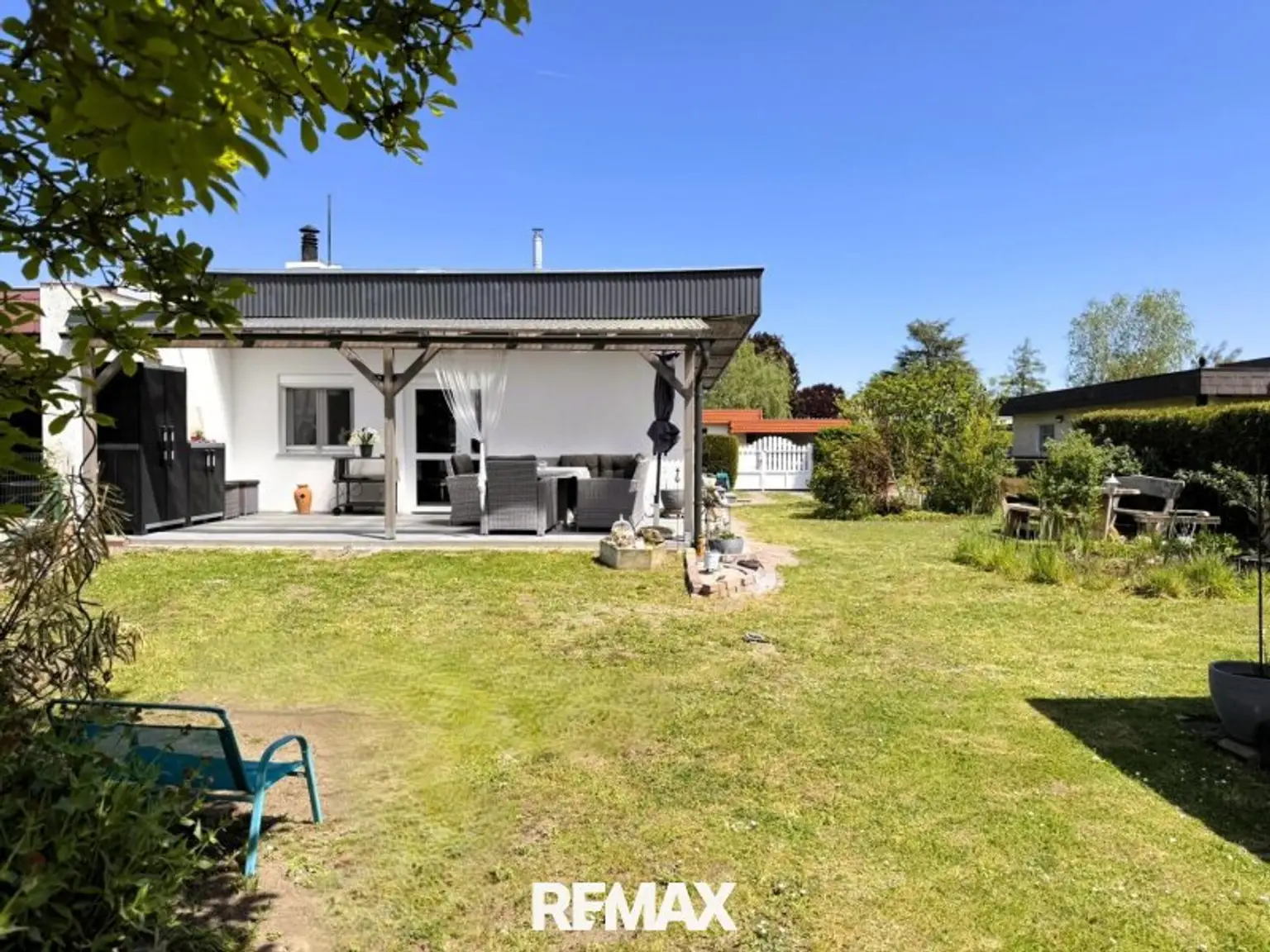 5 Haus Gartenseite