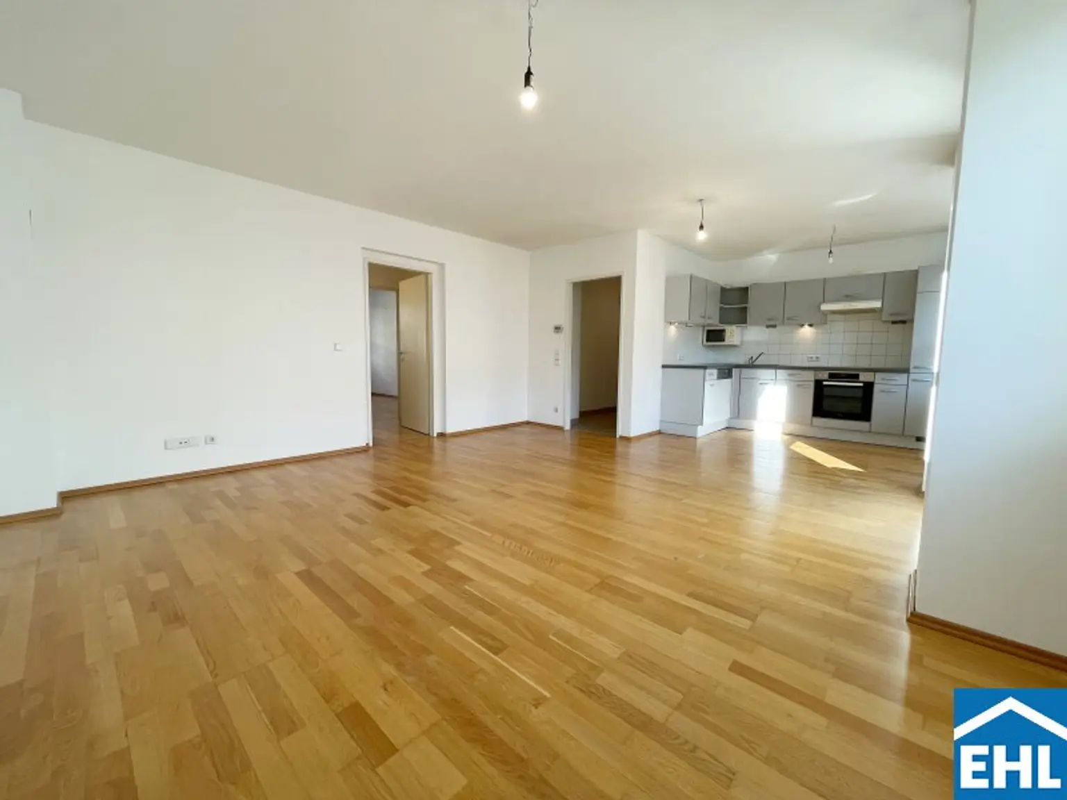 Schöne 3 Zimmerwohnung mit Balkon im 8. Wiener Gemeindebezirk
