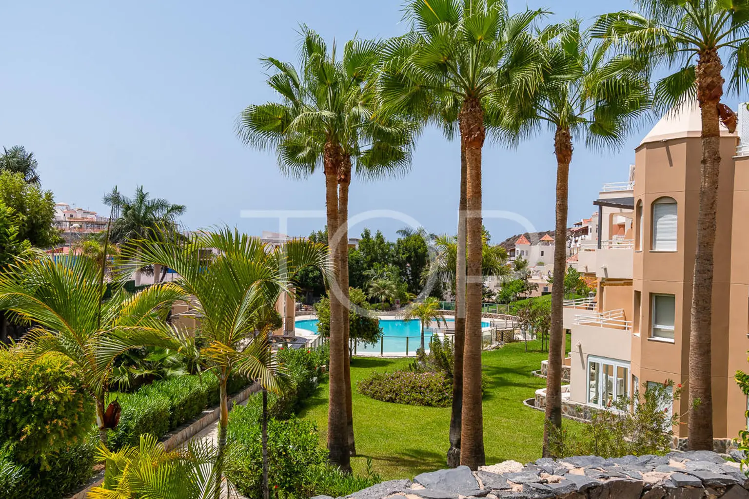 Oasis-La-Caleta-Green-Areas-Tenerife-1