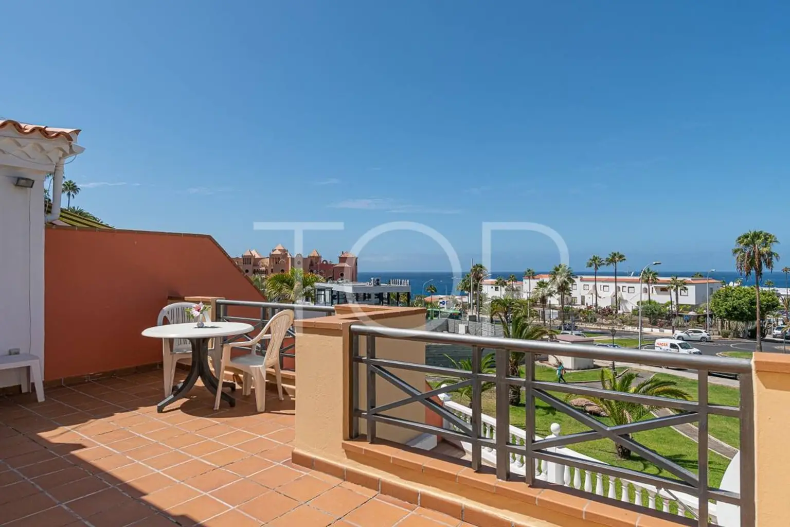 Apartment-Veril-del-Duque-Terrace-Costa-Adeje-Tenerife-3