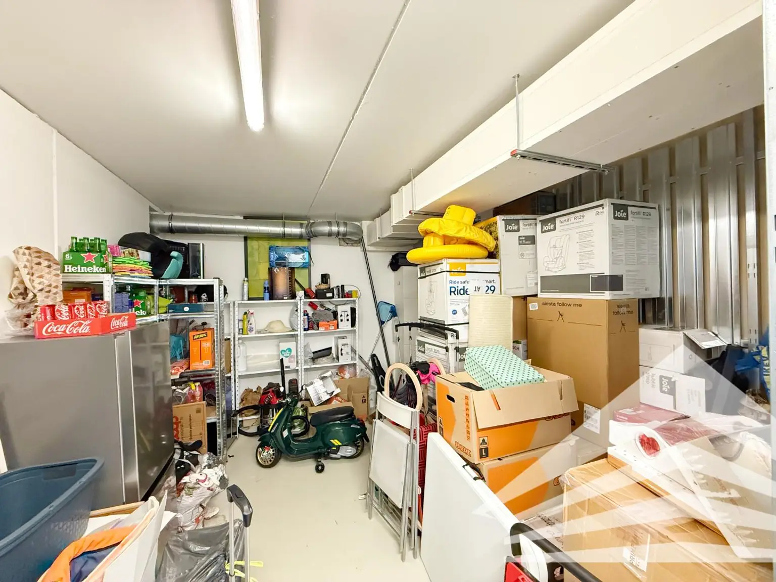 Moderne 3 Zimmerwohnung mit 177 m² Eigengarten in Linz/Pichling!