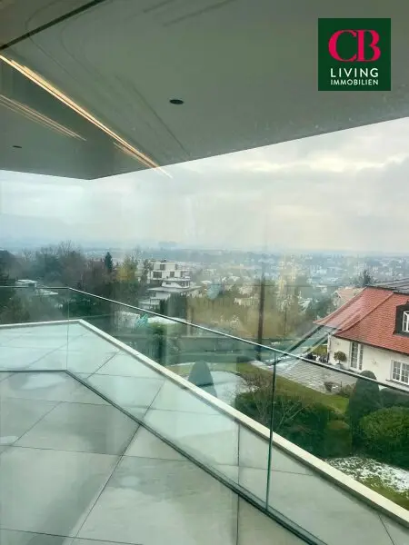 EXKLUSIVE VILLA IN BESTER LAGE – Wohnen, wo der Himmel Wien küsst !!