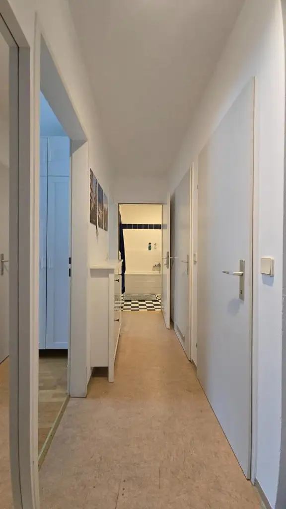 1080 Wien/Piaristengasse: Sehr helle 3 Zimmer-Dachwohnung