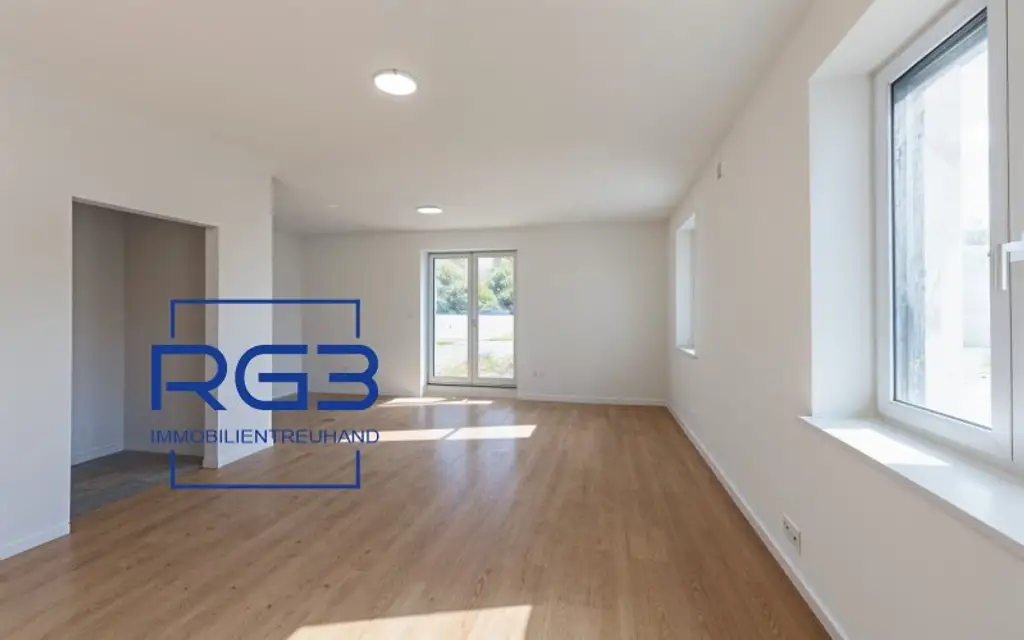 Großes Einfamilienhaus mit großem Garten # Provisionsfrei