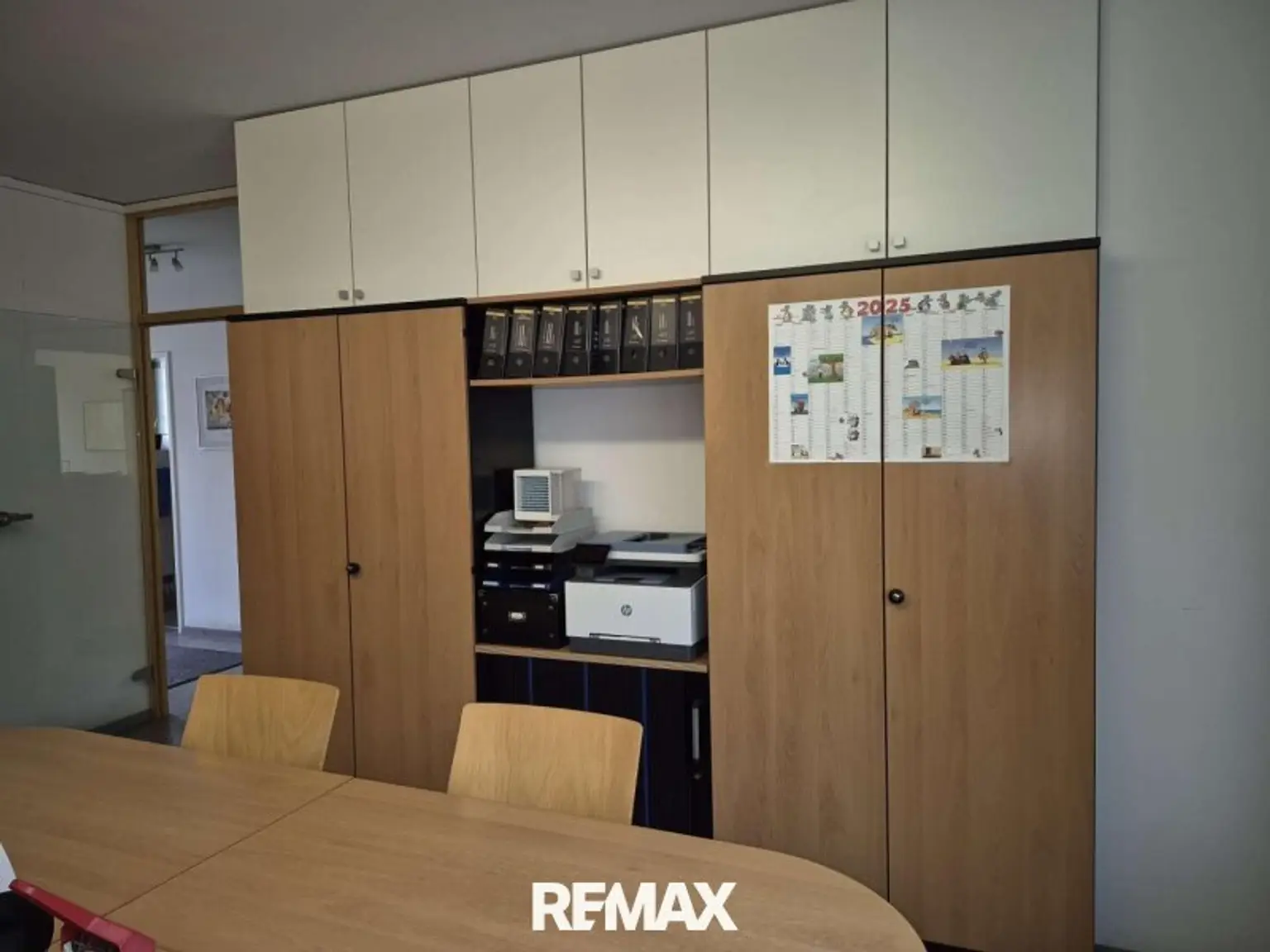 Büro  (1)