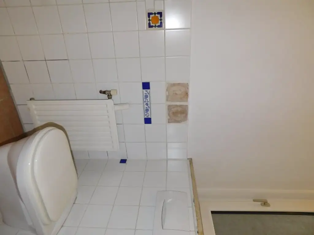 Großzügige Wohnung mit 4 Meter Deckenhöhe - Saniert - Perfekter Grundriss