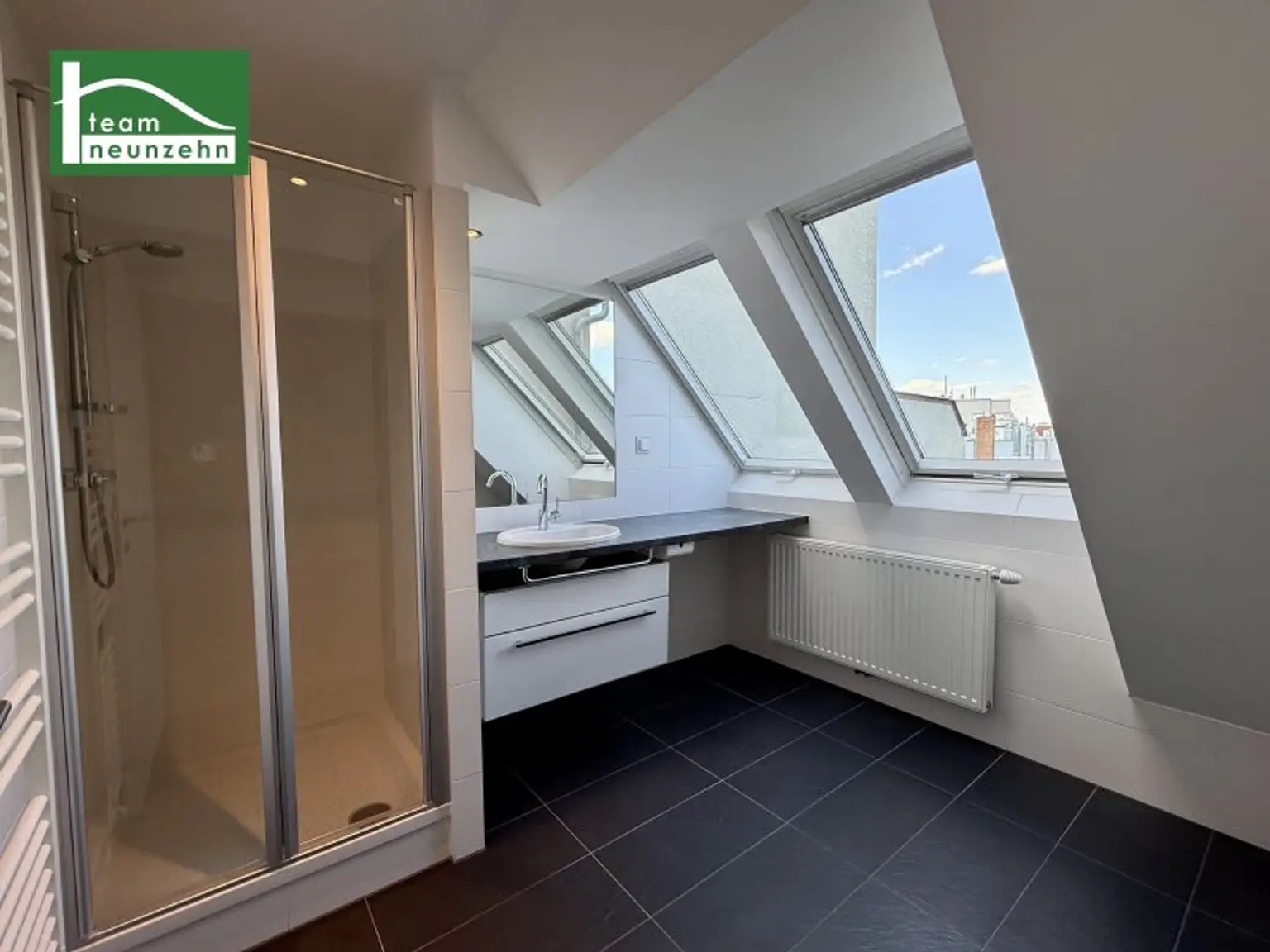 Exklusive Dachgeschoss-Residenz mit zwei Terrassen in begehrter Innenhofruhelage. - WOHNTRAUM