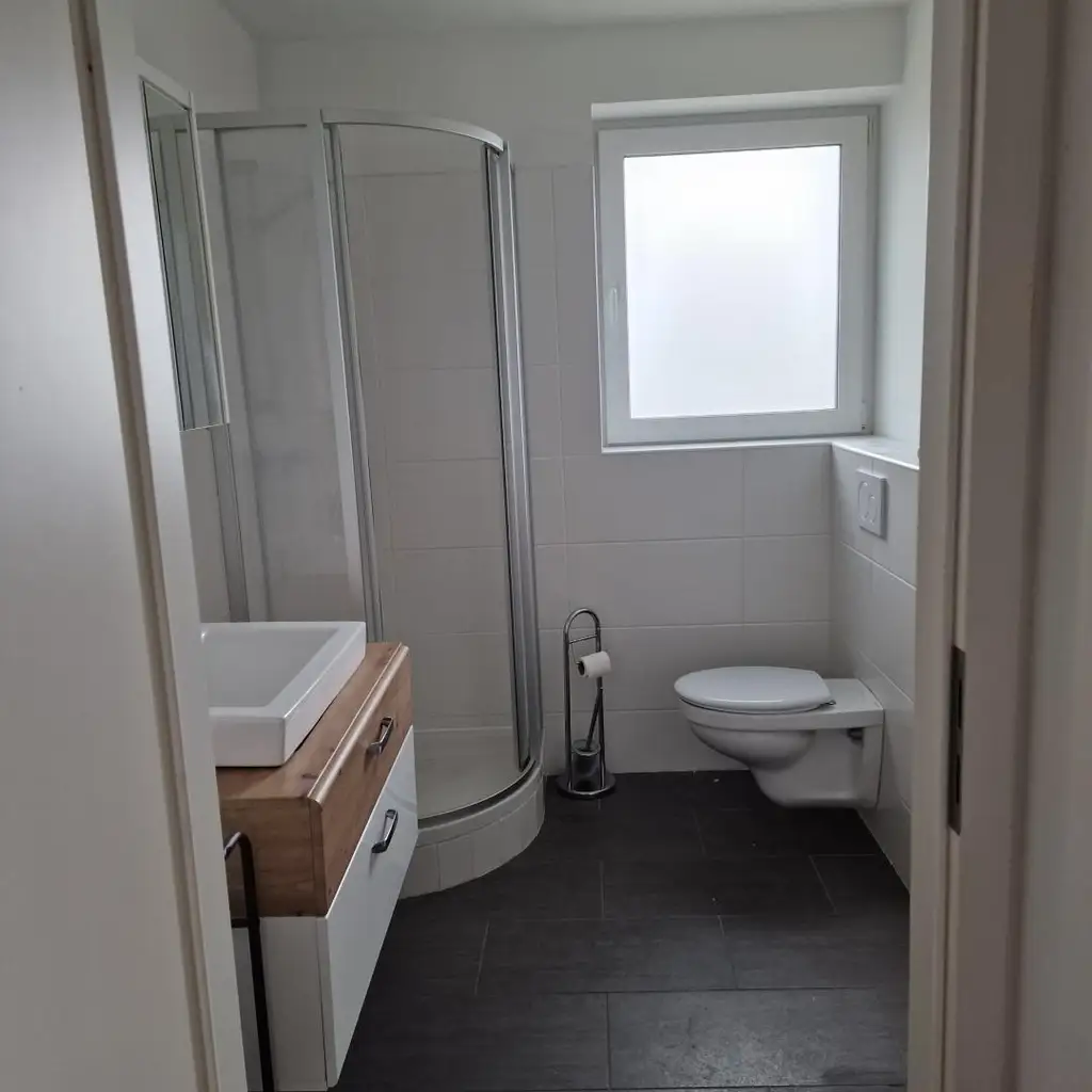 Kleinwohnung mit Terrasse!
