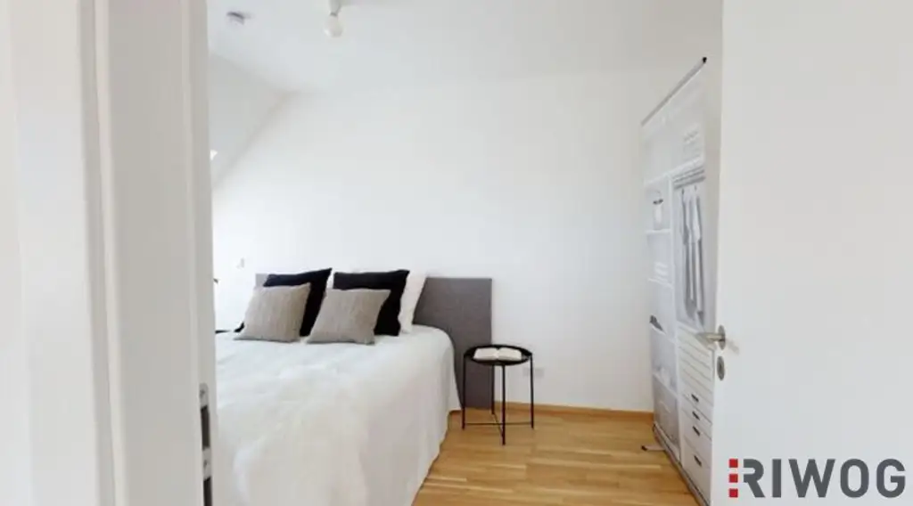 Erstbezug eines Luxus Dachgeschosses mit Fernblick auf Prater auf Stephansdom in der nähe der Donauinsel