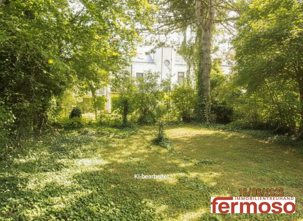 Traumgrundstück 696m² in 1110 Wien – Perfekt für Ihr Eigenheim!  Sehr grün und mit einem teilweisen sehr alten Baumbestand am Grundstücksrand