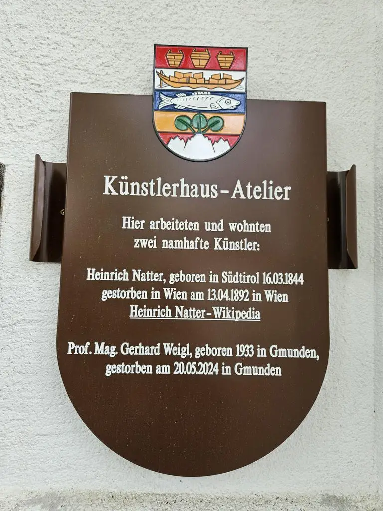 Künstlerhaus in Seenähe – Wohnen mit Geschichte und Seele