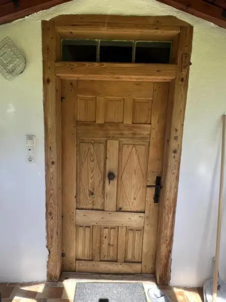 K1600_20240414_094238993_iOS_Haustür