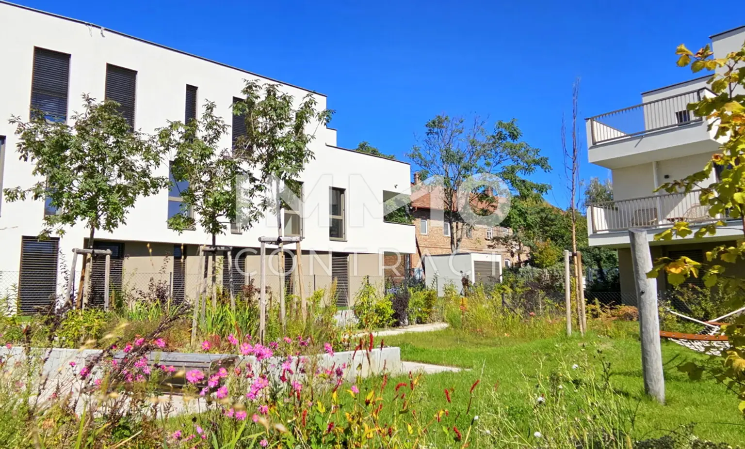 Provisionsfrei! Moderne 3-Zimmer-Wohnung mit 12m2 Balkon in Ruhelage und Blick ins Grüne