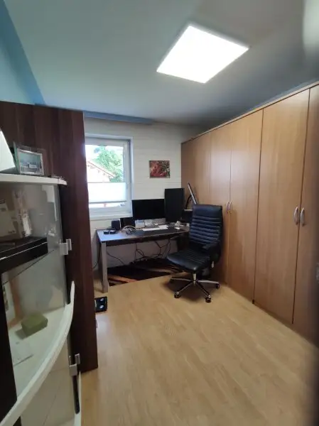 Sehr schöne 3 Zi Wohnung in ruhiger Lage