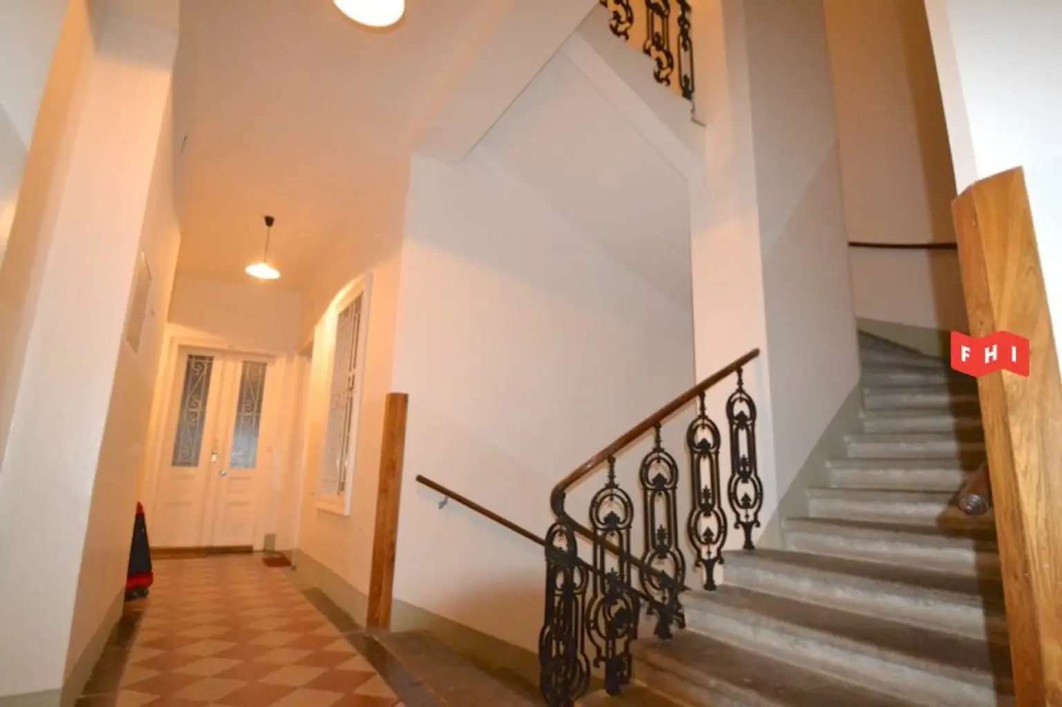 Südseitige 2 Zimmer Altbaumiete Nähe Yppenplatz