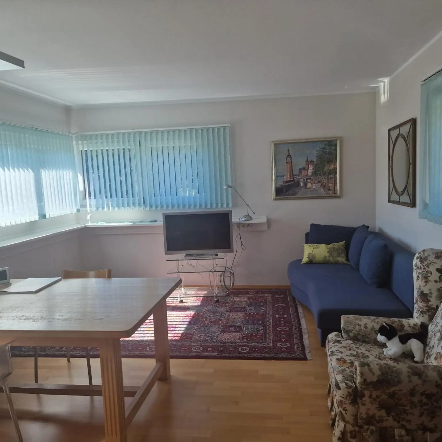 Einziehen und genießen! Sonniges Einfamilienhaus mit Doppelgarage, Terrasse uvm