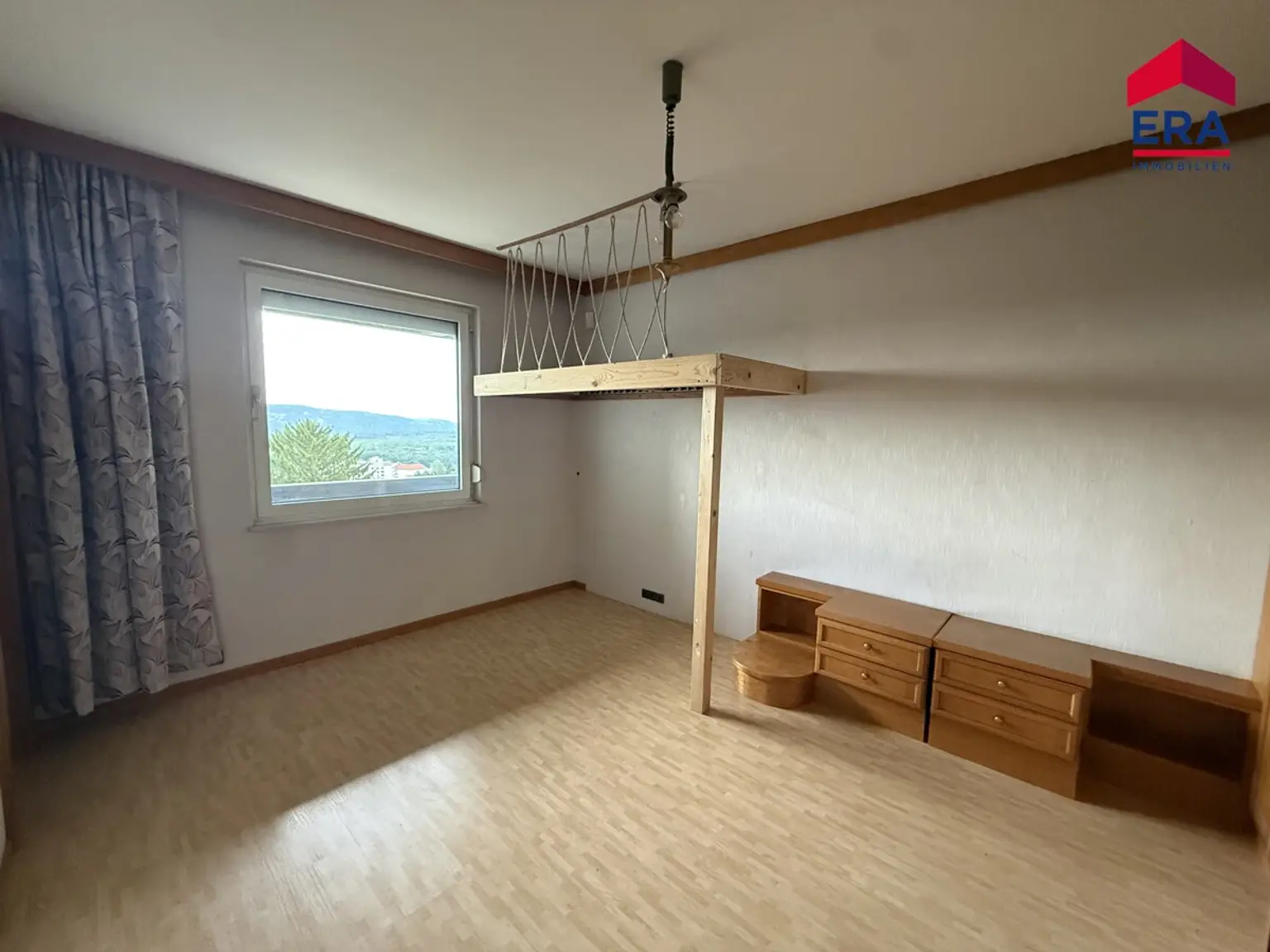 Exklusive Villa mit Indoor-Pool und traumhaftem Panoramablick in Bestlage von Kritzendorf