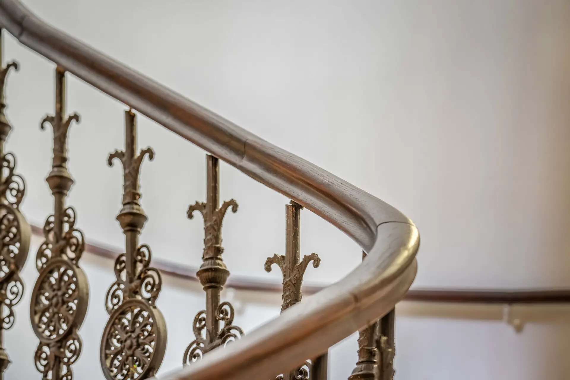 1010_Wien_Imperiales Palais-Apartment_ Stiege