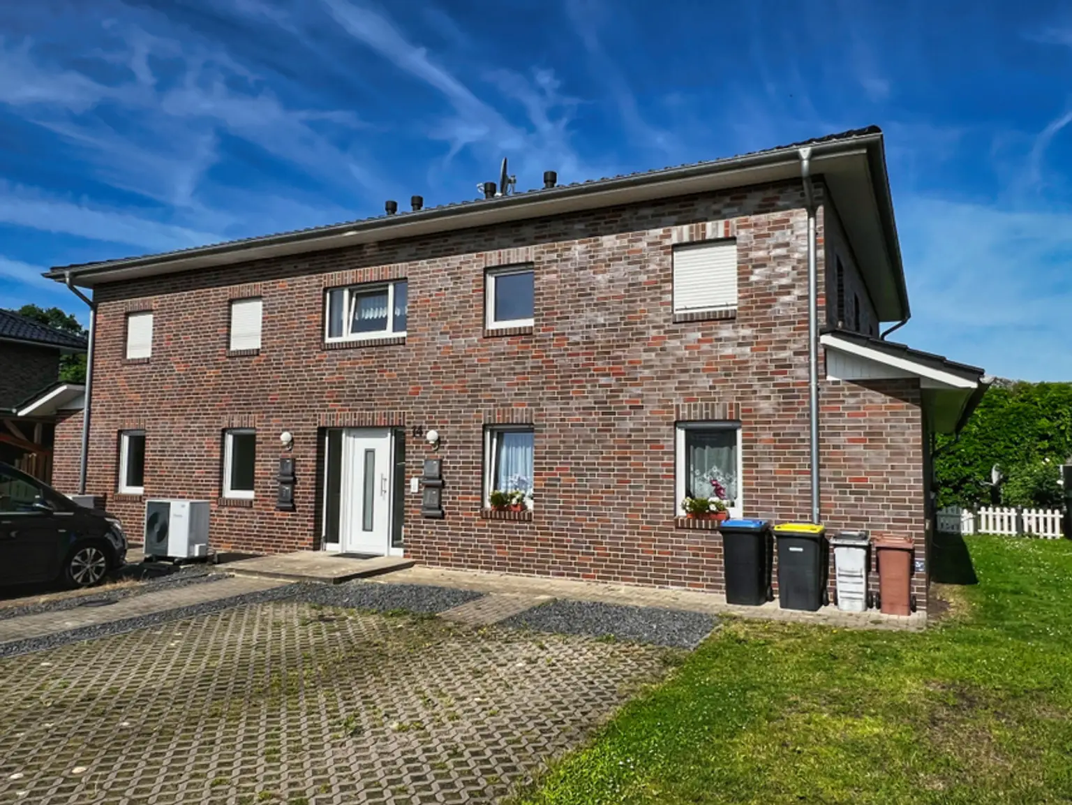 Energieeffizienzklasse A+! Modernisierte 3-Zimmer-Wohnung mit Garten und Terrasse!