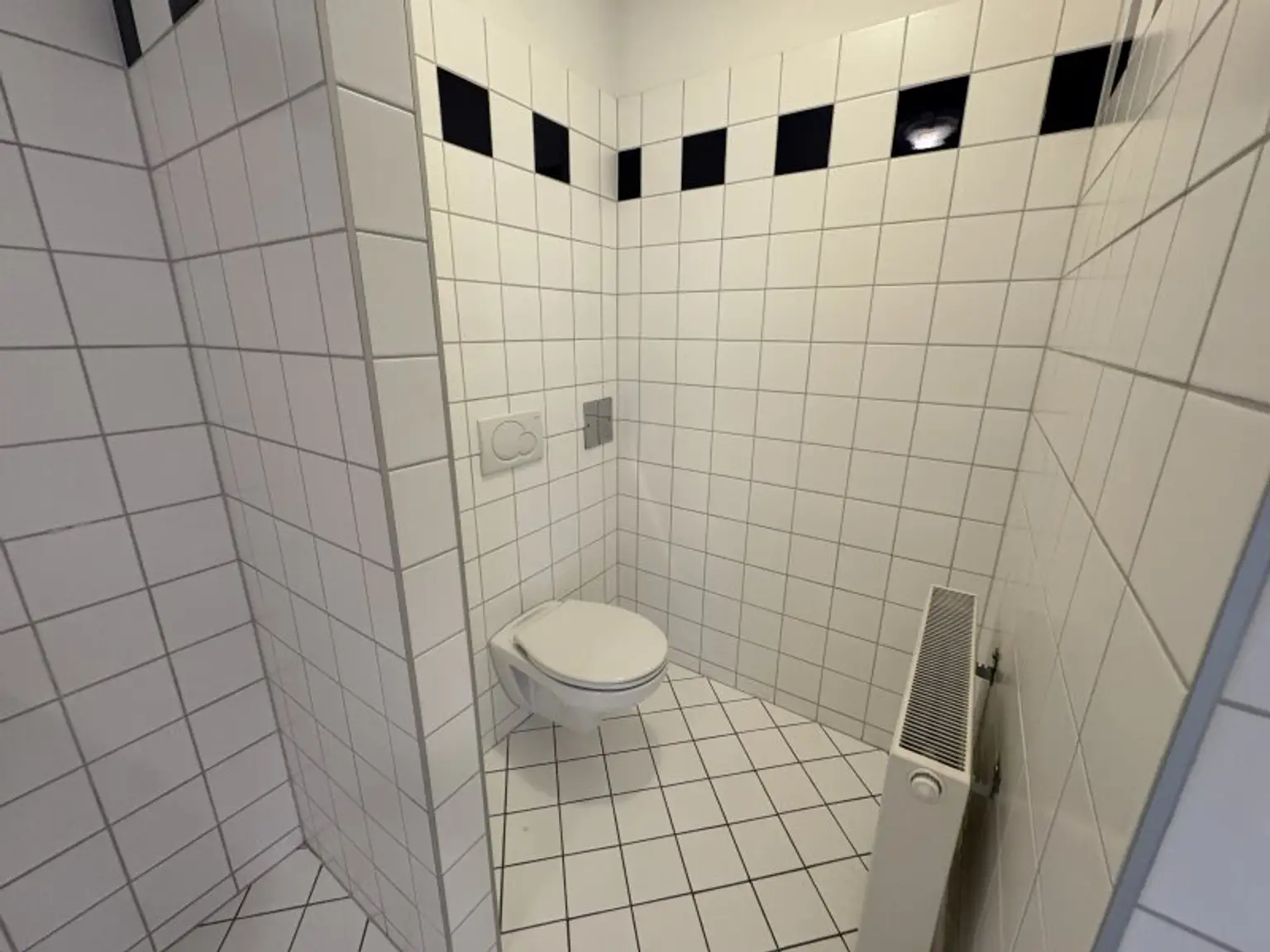 Lichtdurchflutete 2-Zimmer-Dachgeschosswohnung mit perfekter Anbindung