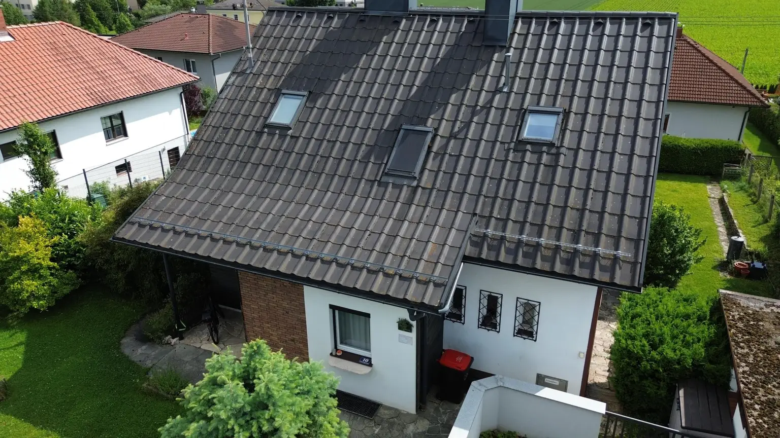 Grundstück mit bewohnbarem Altbestand