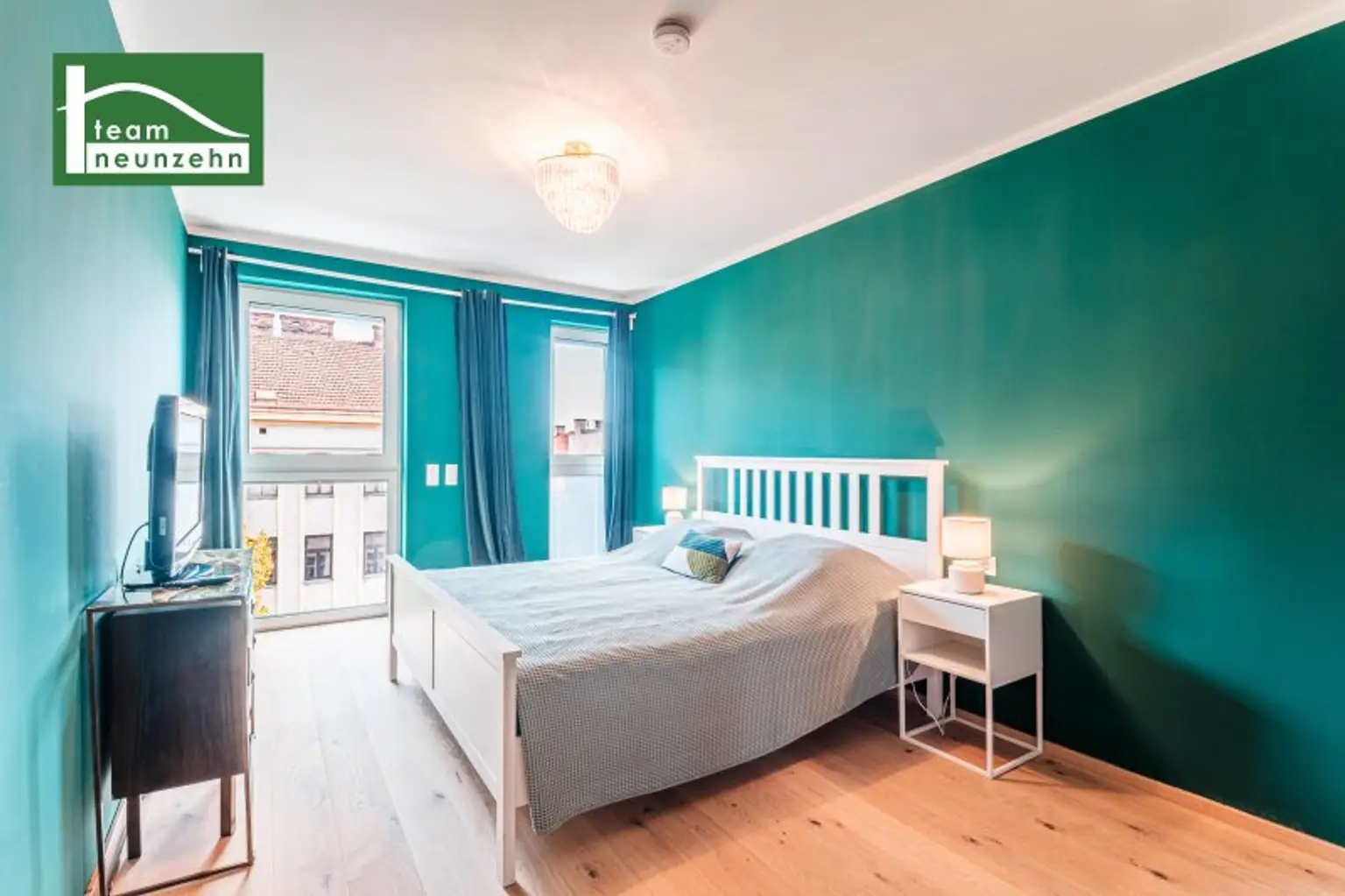 Einziehen und Wohlfühlen! Wohnung mit Hof-Balkon im hellen 4. OG nahe U3, Meiselmarkt und Schönbrunn! KLIMAANLAGE!