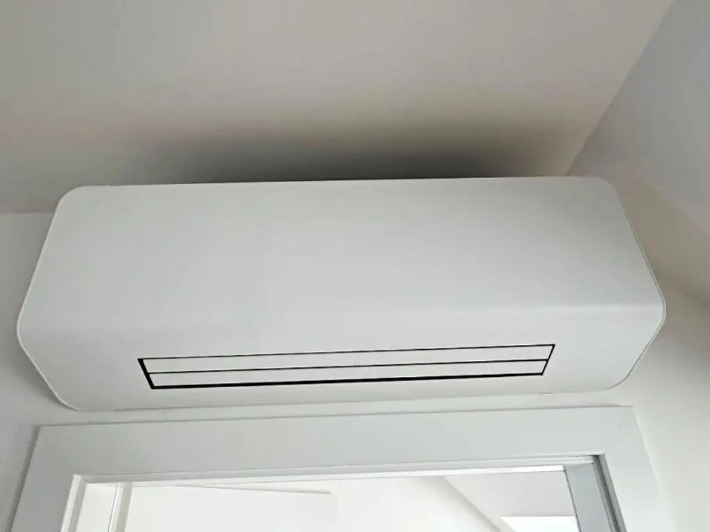 ERSTBEZUG, DACHGESCHOSS, klimatisierte 82 m2 Neubau mit Balkon, Wohnküche, 2 Zimmer, Wannenbad, Parketten, Augarten