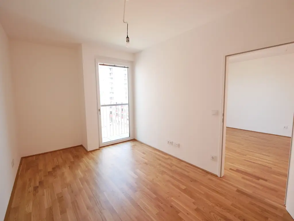 Lichtdurchflutete 2-Zimmer-Wohnung mit hochwertiger Einbauküche! PROVISIONSFREI!