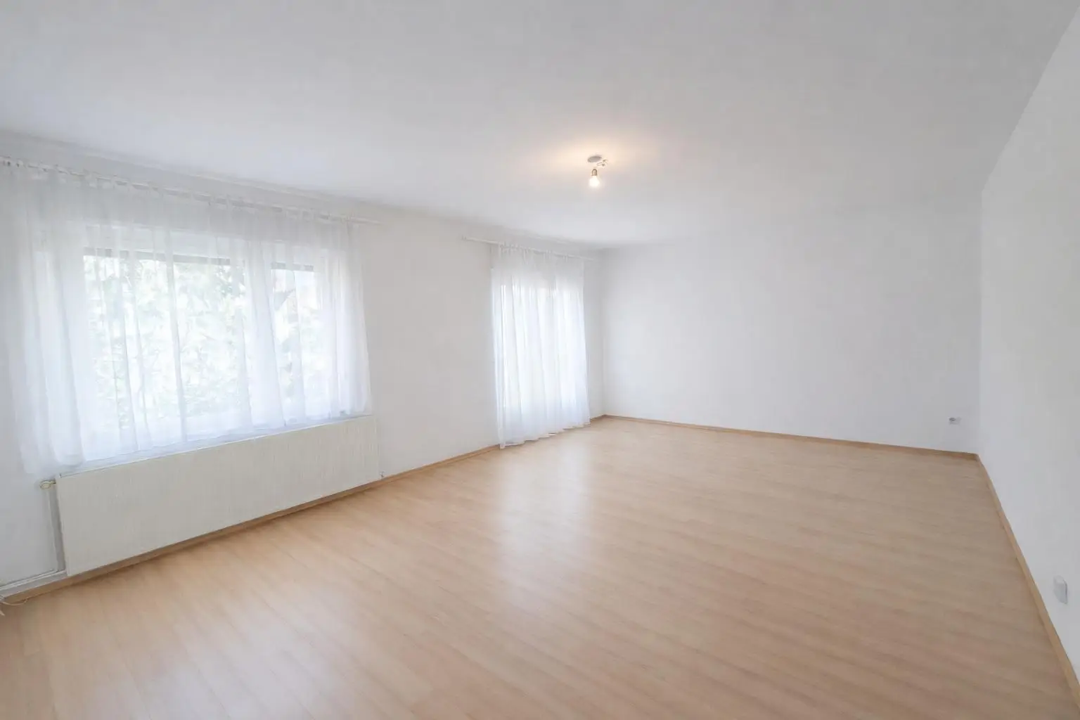 Schlafzimmer 2/ 2. Wohnzimmer