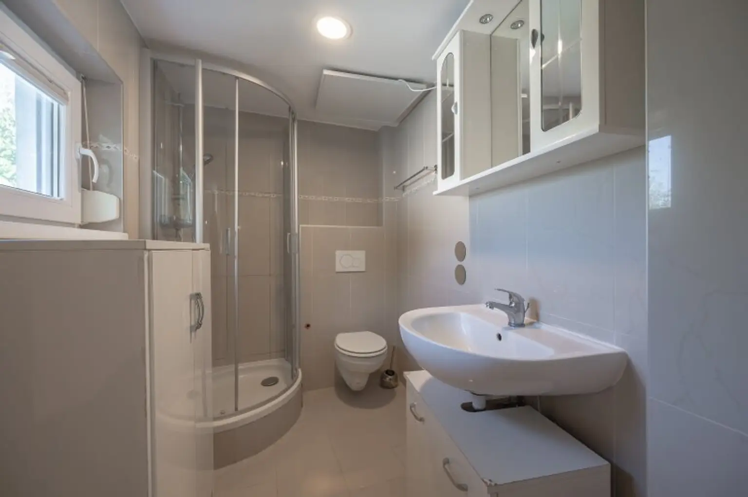 ++NEU++ Idyllisches Haus in der Gartenzeile Schwarzeau!