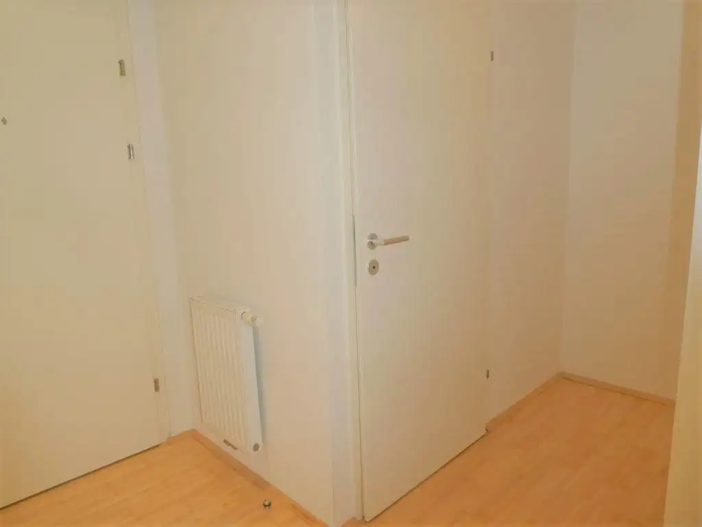 Kaiserstraße: Hofseitige, ruhige Neubauwohnung