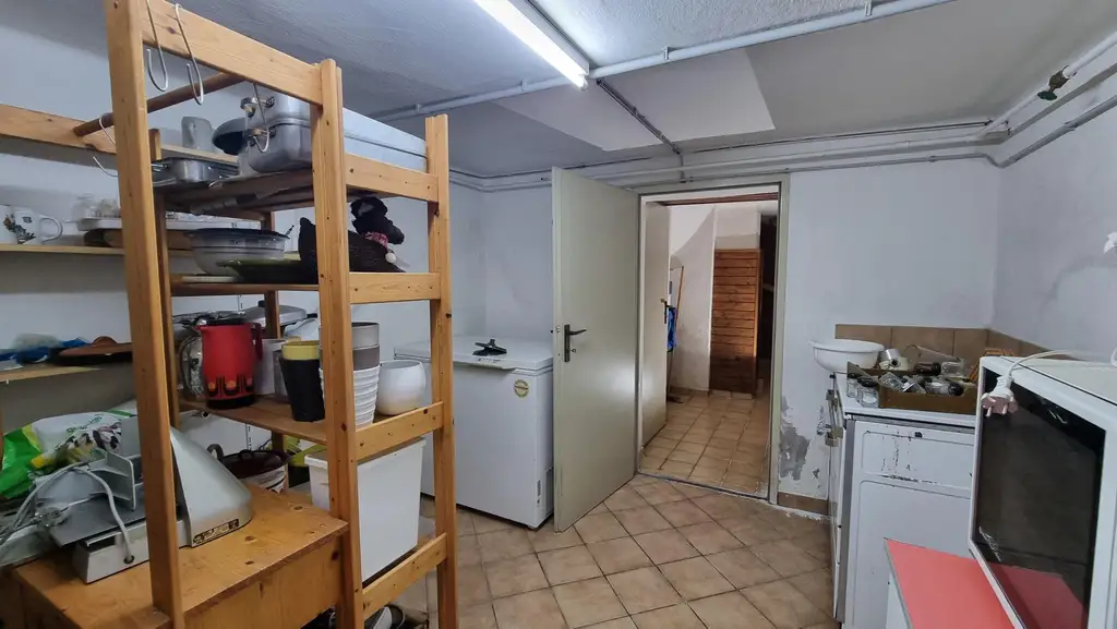 Wohnen in ruhiger Siedlungslage - Einfamilienhaus in Heuberg