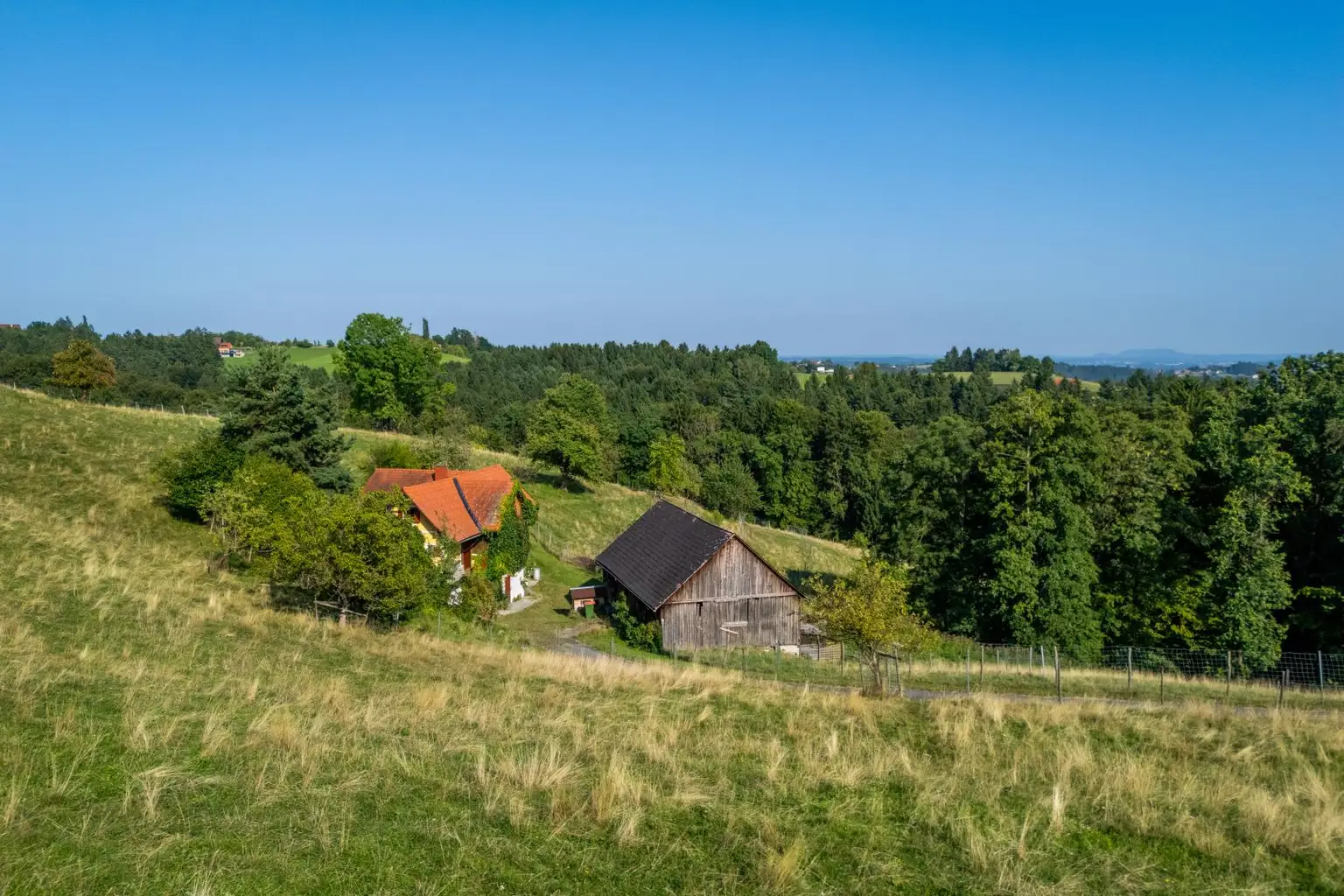 Landhaus mit Scheibengrundstück 23 Minuten vor Graz!