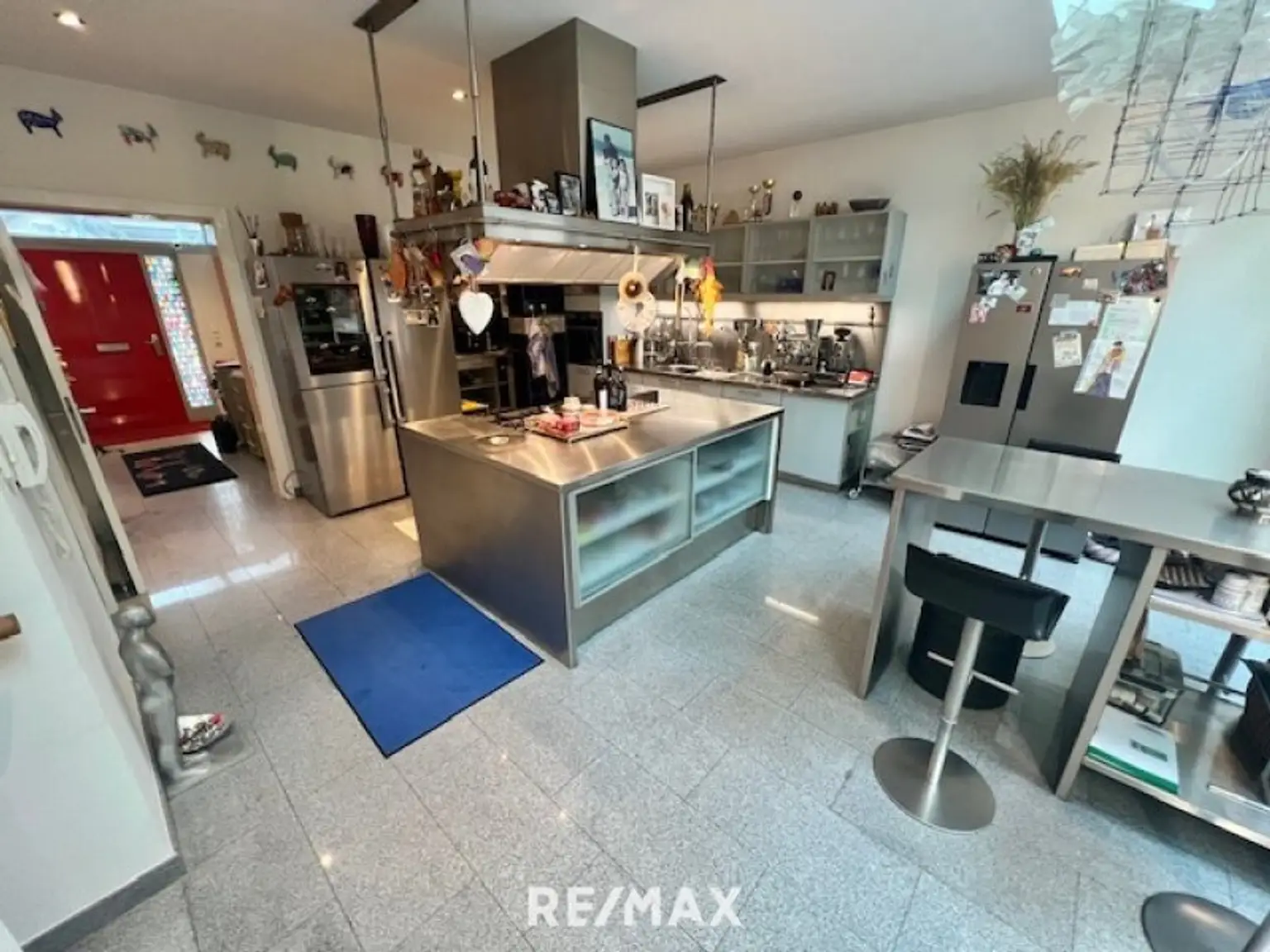 Edelstahlküche, Gasherd, Herdblock, Frühstücksbar