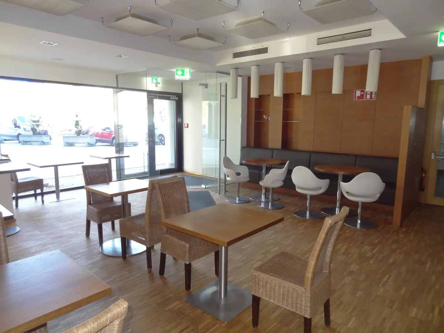 Eingangsbereich, Gastraum