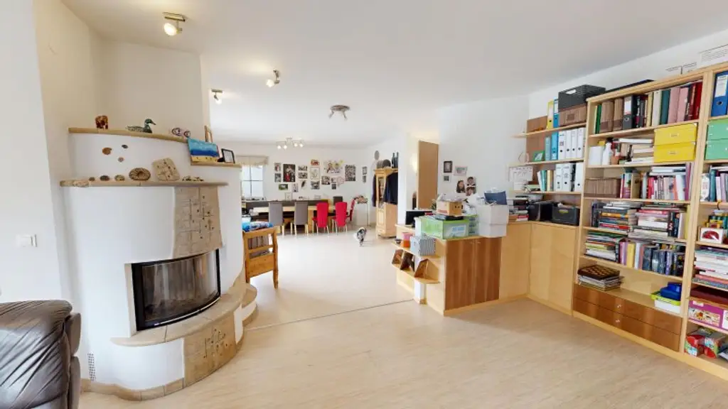 SELBSTVERSORGERHAUS – Unabhängig leben, entspannt wohnen. Traumhaus mit eigener Stromversorgung, Pool & durchdachter Ausstattung in Wiener Neustadt