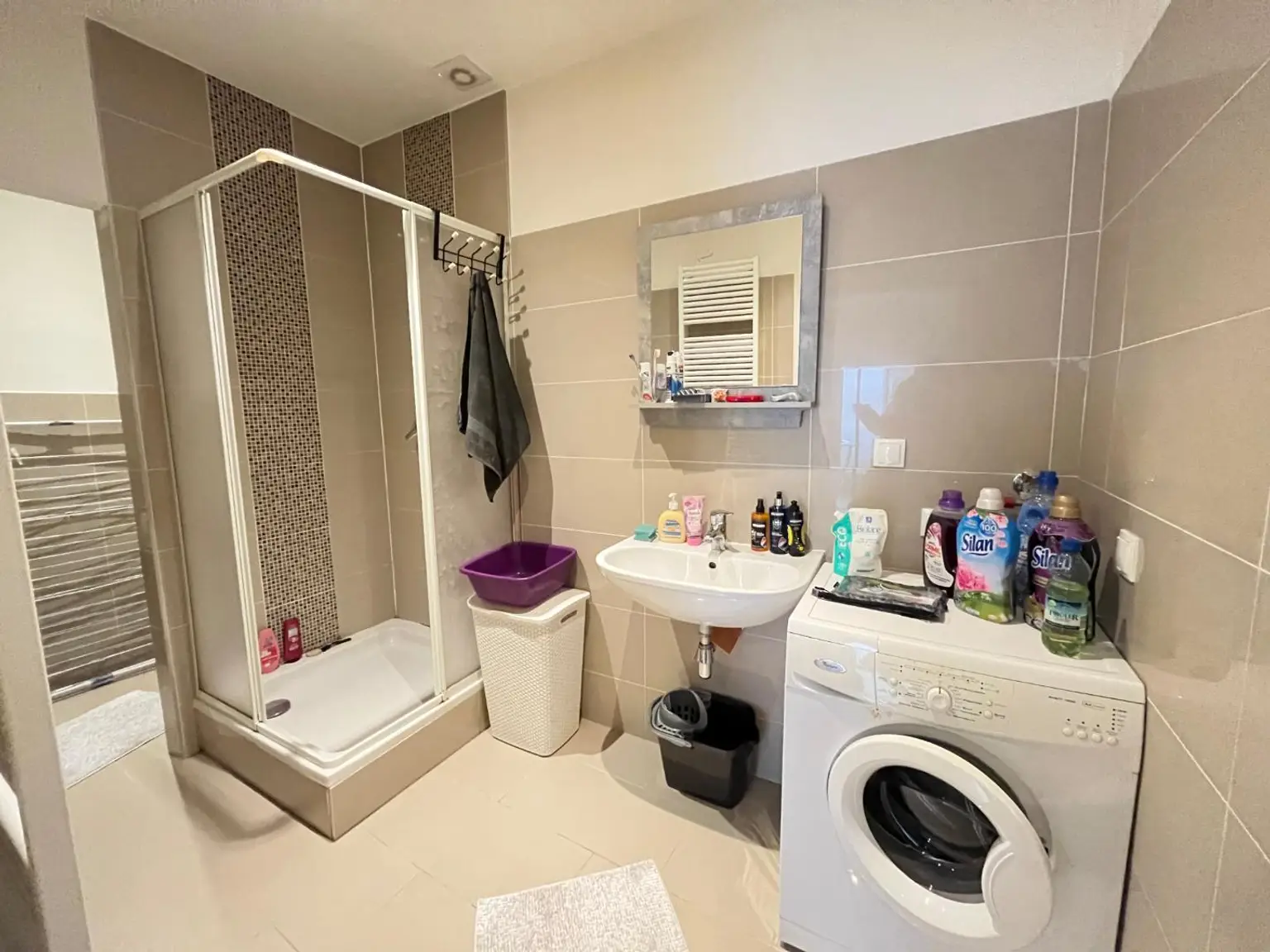 Wohnung 3 - Badezimmer