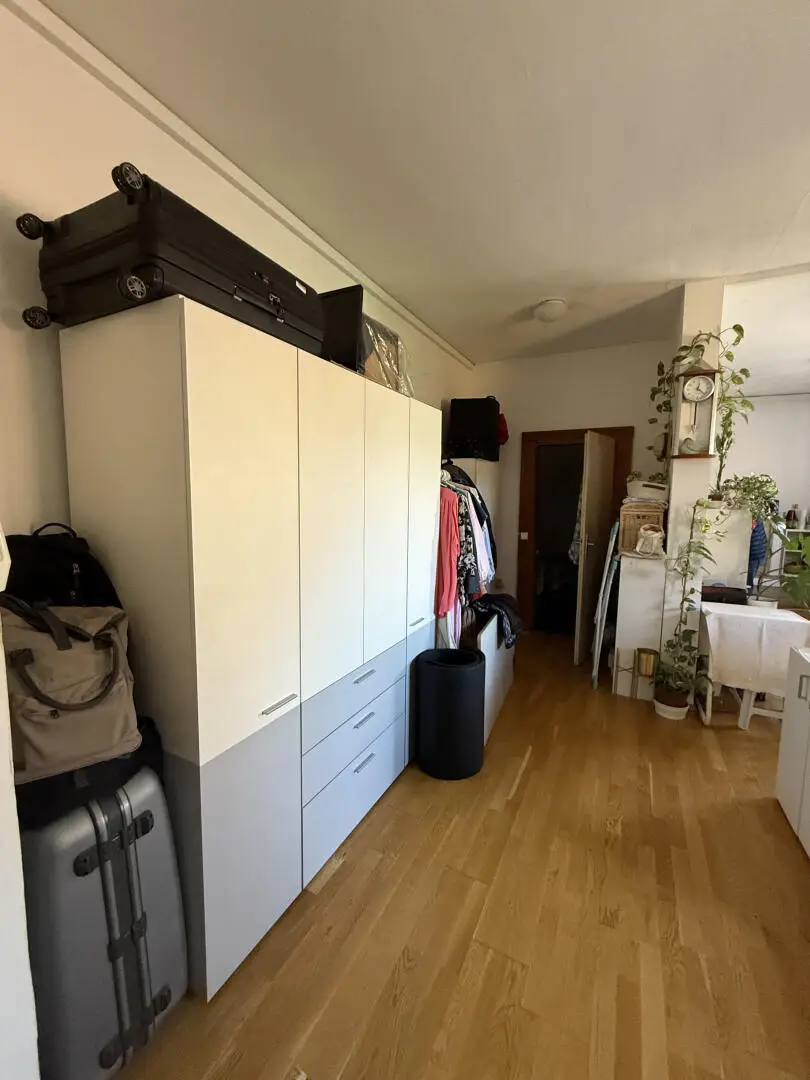 Prov-Frei - Dreihackengasse, nette Großgarconniere inkl. Küche zu vermieten nach Absprache