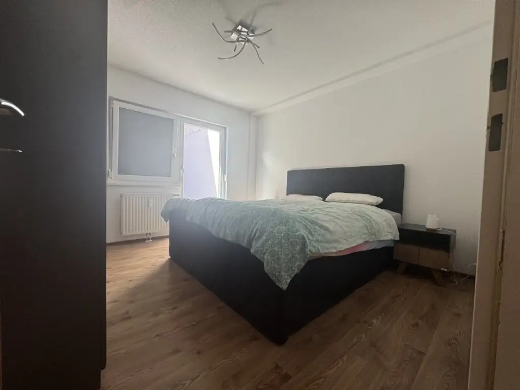 MIETE! *schöne große Wohnung mit Garten, Terrasse und Garage im schönen Thaur (Kapons)