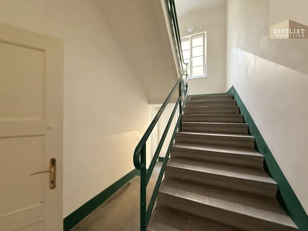 Attraktives Zinshaus mit Gewerbefläche und Wohnmöglichkeit in bester Lage!