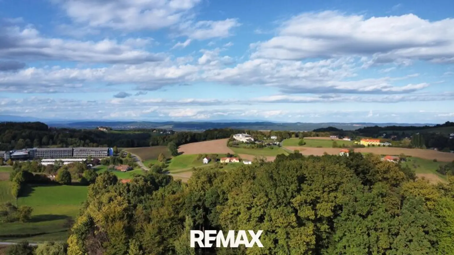 Aussicht mit Drohne