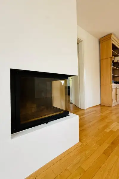 Geräumige 4 Zimmer DG-Wohnung ohne Schrägen, inkl. Terrasse und Garagenplatz