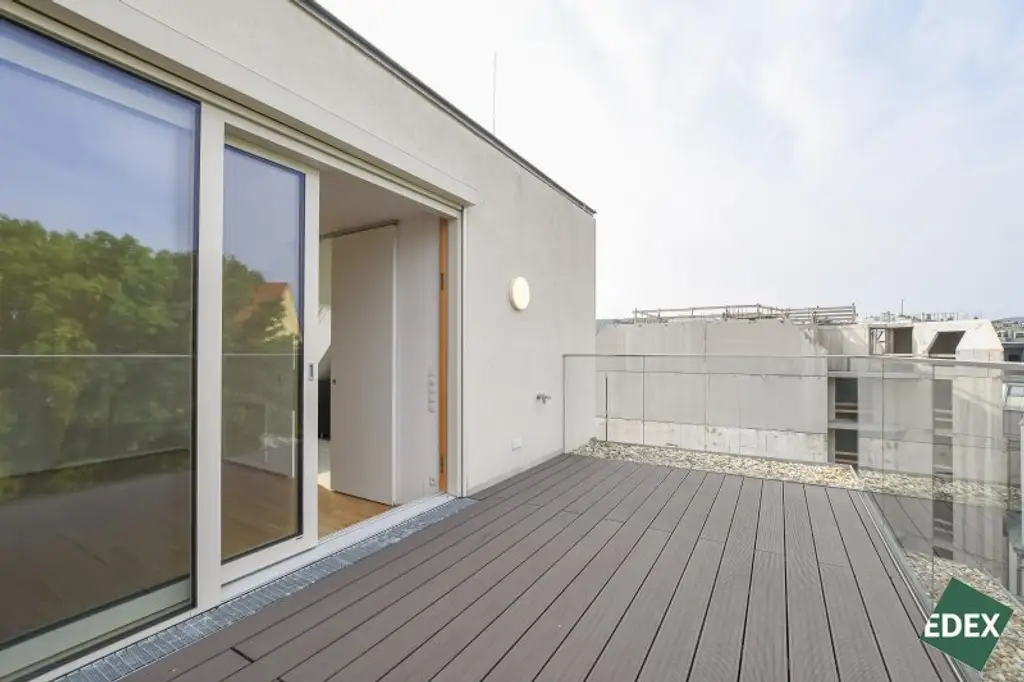 Sandleiten 64 | Klimatisierte 2-Zimmer-Dachgeschosswohnung mit Terrasse in Hofruhelage